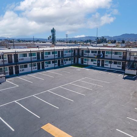Inland Inn & Suites San Bernardino Dış mekan fotoğraf