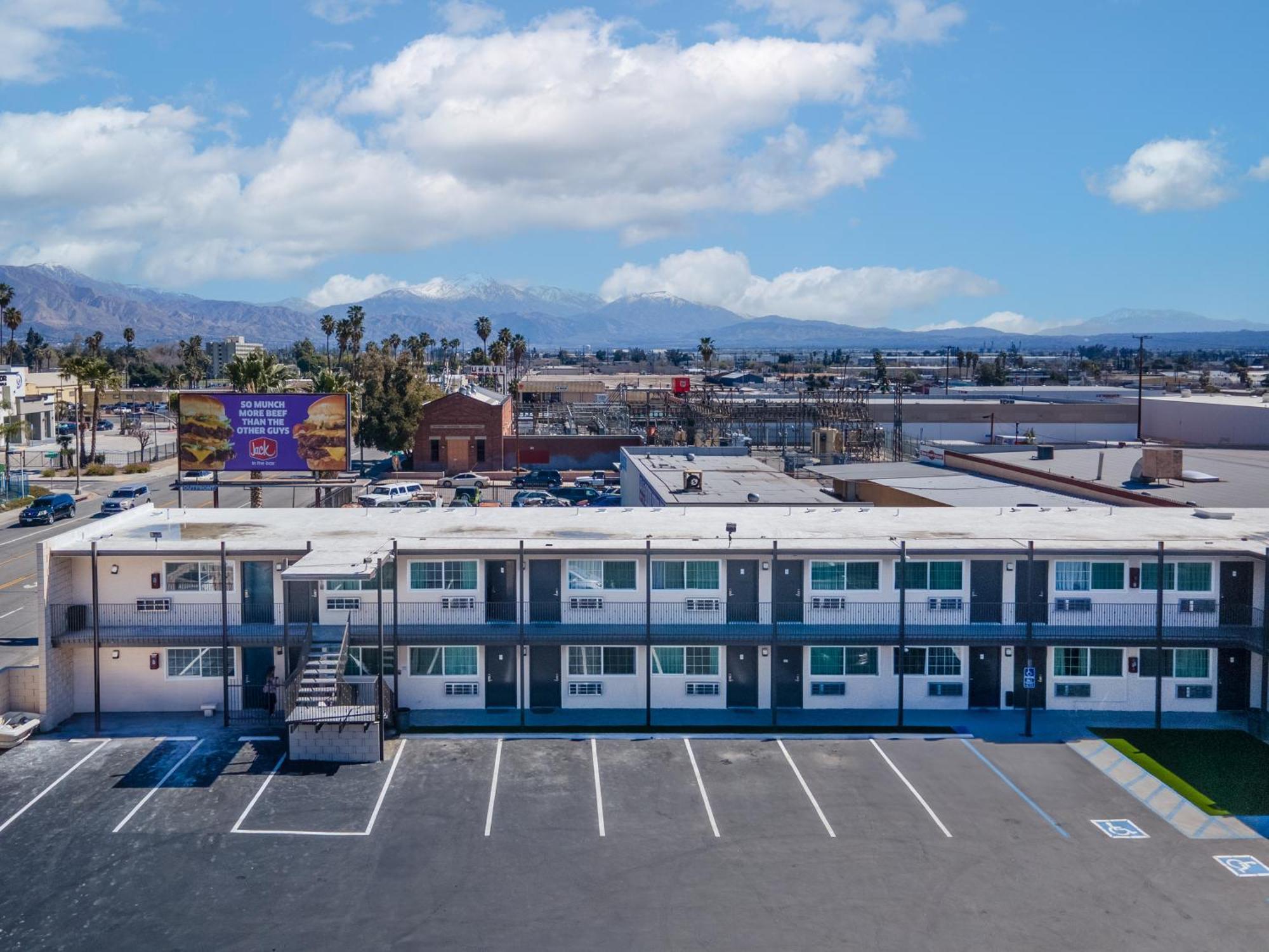 Inland Inn & Suites San Bernardino Dış mekan fotoğraf